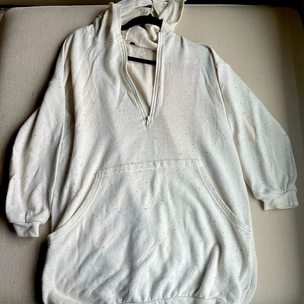 Women’s hoodie. One size.